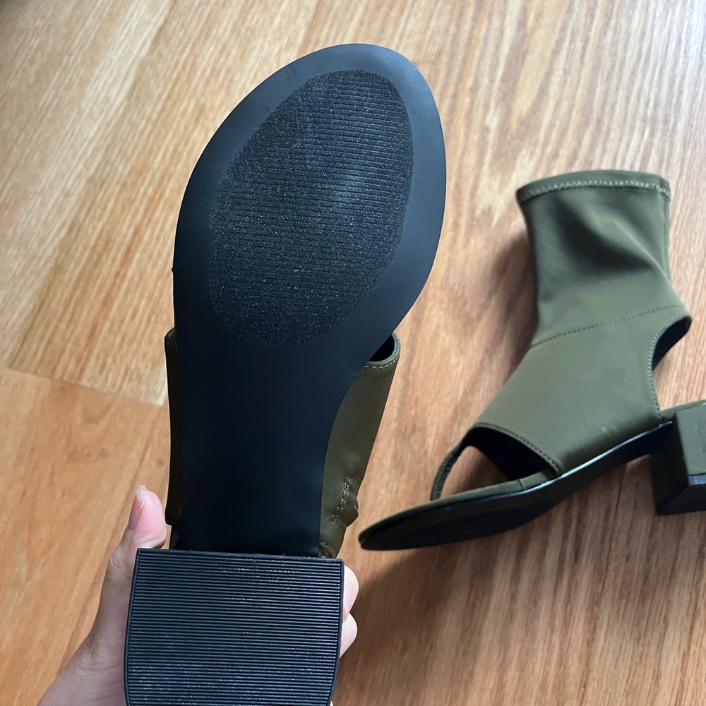 Steve Madden green shoes - Picture 8 of 9